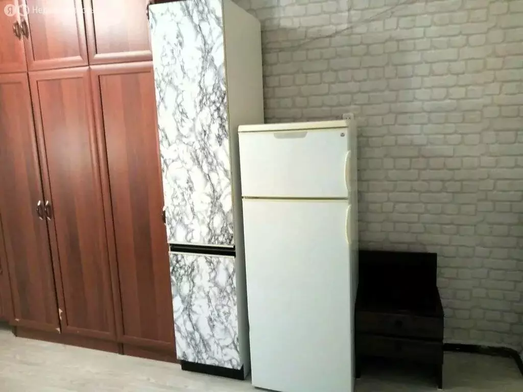 1к в 9-комнатной квартире (18 м) - Фото 2