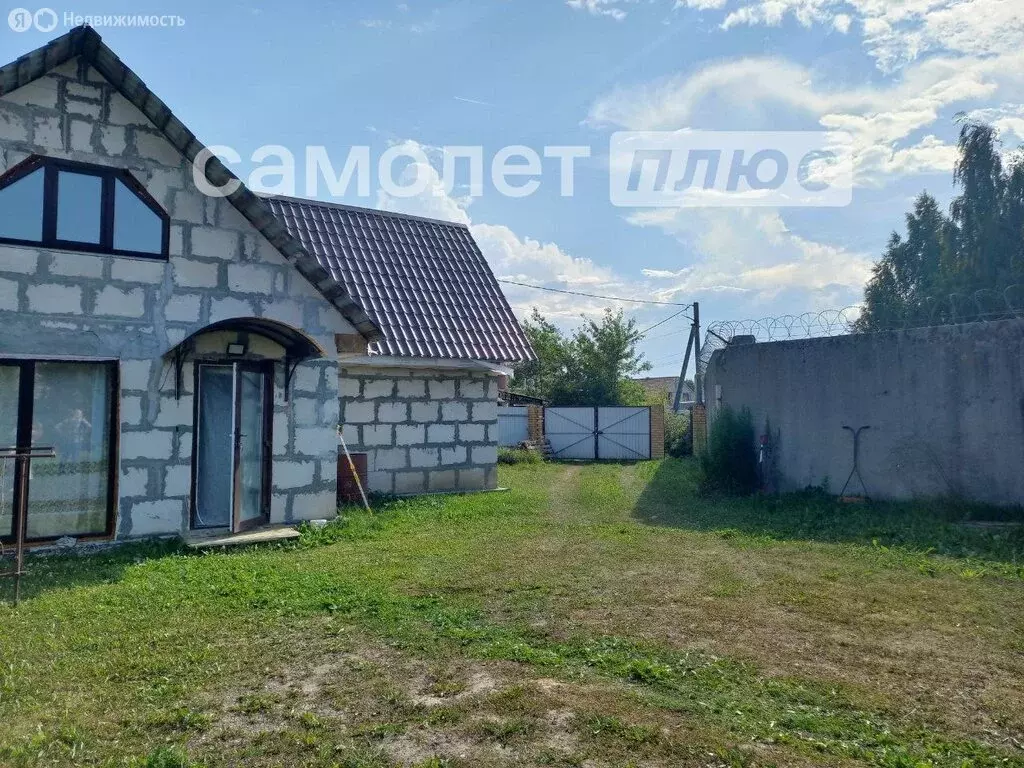 Дом в Шексна, микрорайон Шексна Северная, Причальная улица (50 м) - Фото 1