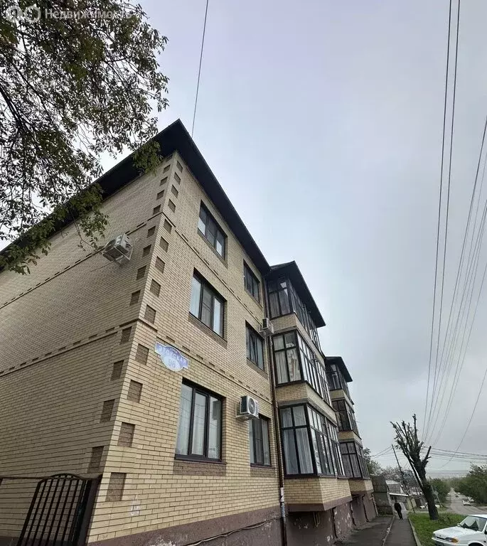 2-комнатная квартира: станица Ессентукская, Этокская улица, 96 (65 м) - Фото 1