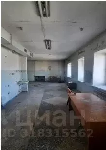 Помещение свободного назначения в Иркутская область, Усть-Кут ул. ... - Фото 0