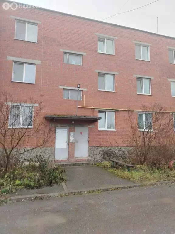 2-комнатная квартира: Ревда, улица Некрасова, 99 (50 м) - Фото 1