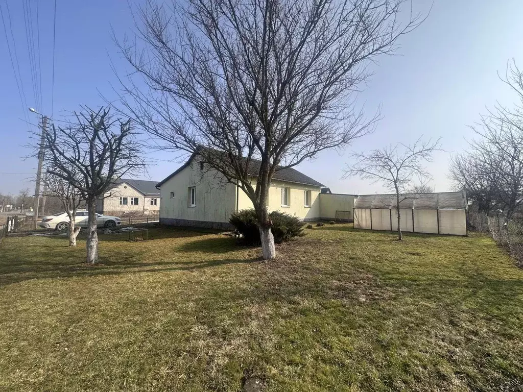 Дом в Калининградская область, Нестеровский муниципальный округ, пос. ... - Фото 1