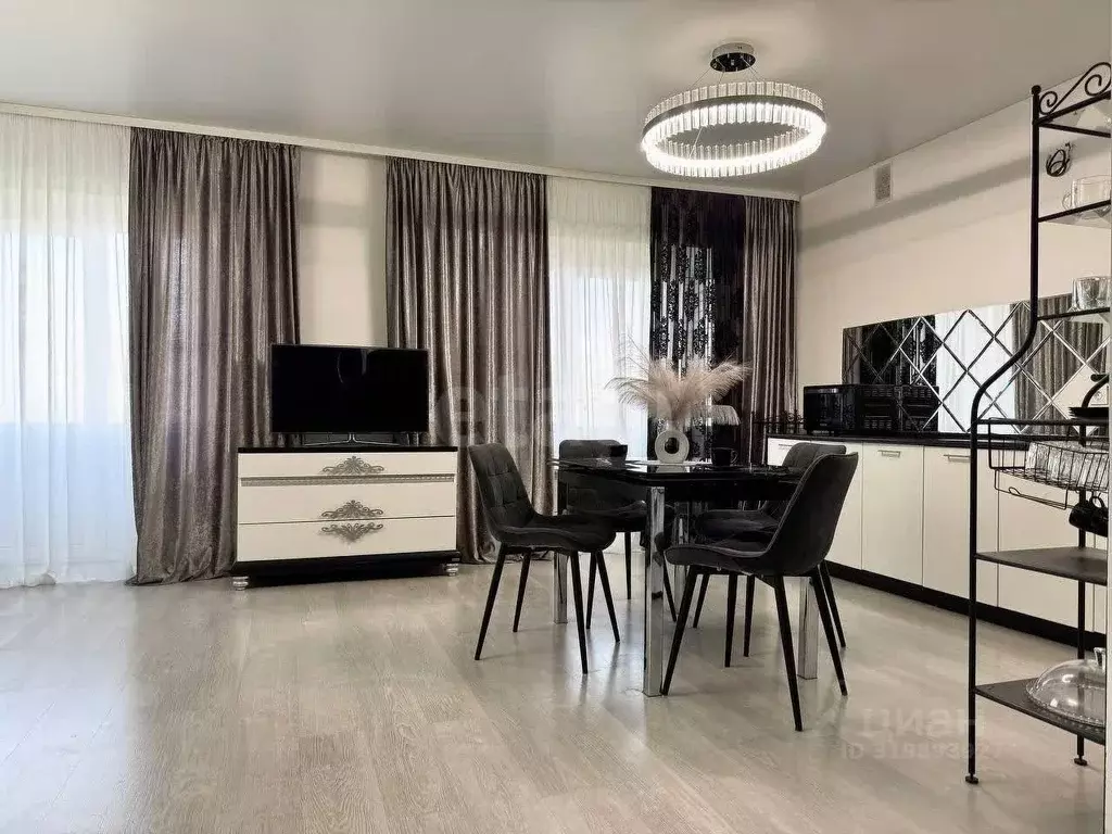 3-к кв. Вологодская область, Череповец ул. Раахе, 4 (102.9 м) - Фото 2