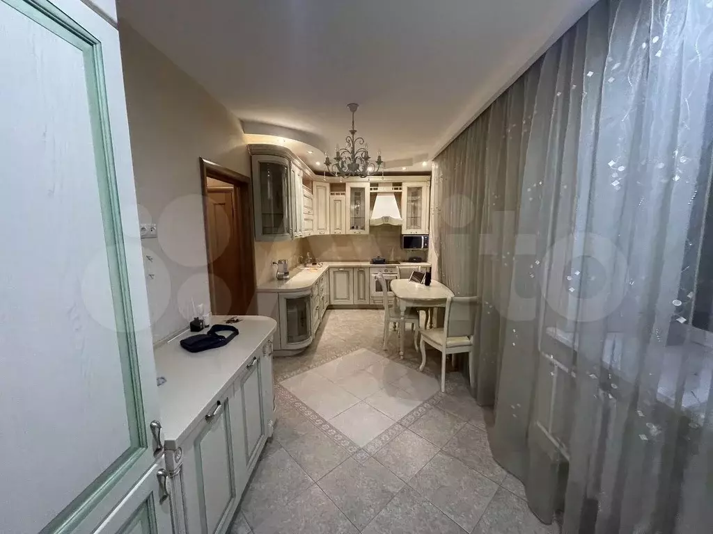 1-к. квартира, 41 м, 4/9 эт. - Фото 1