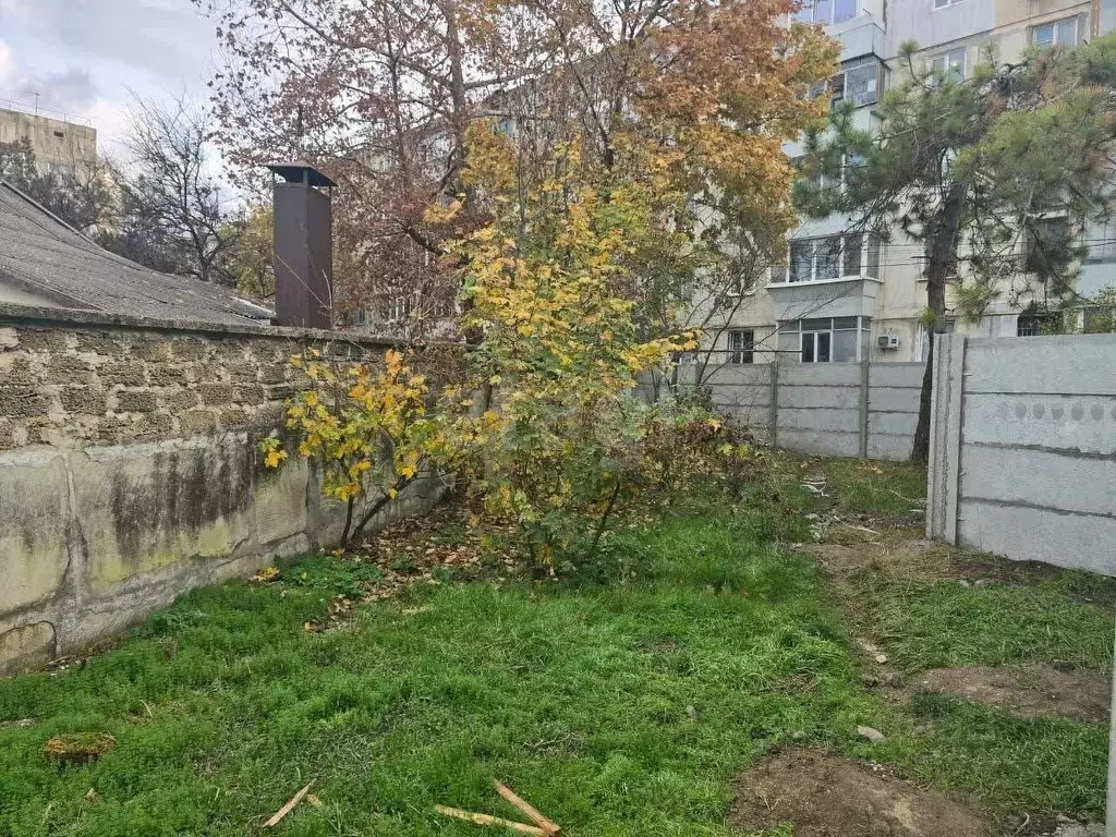 Участок в Крым, Симферополь ул. Гражданская (5.5 сот.) - Фото 1