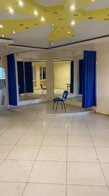 Помещение свободного назначения в Ярославская область, Углич ул. Ольги ... - Фото 1