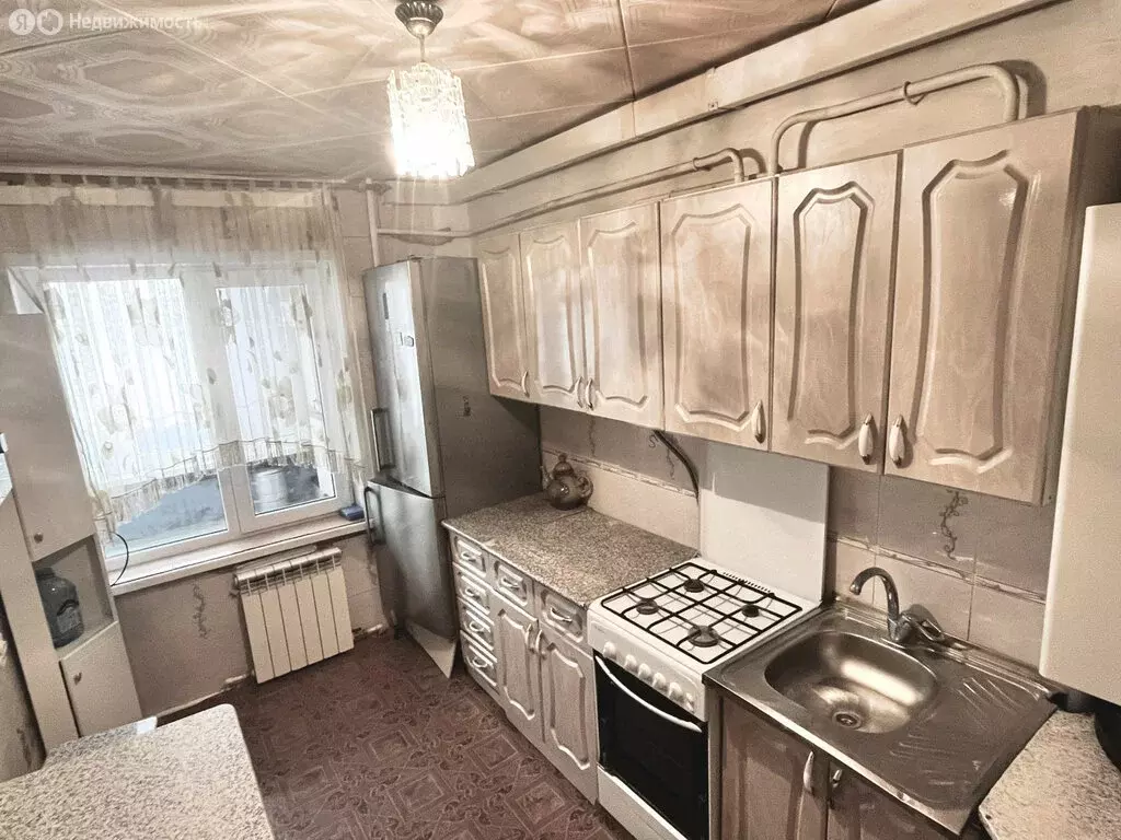 3-комнатная квартира: село Айша, Садовая улица, 36 (62.6 м) - Фото 2