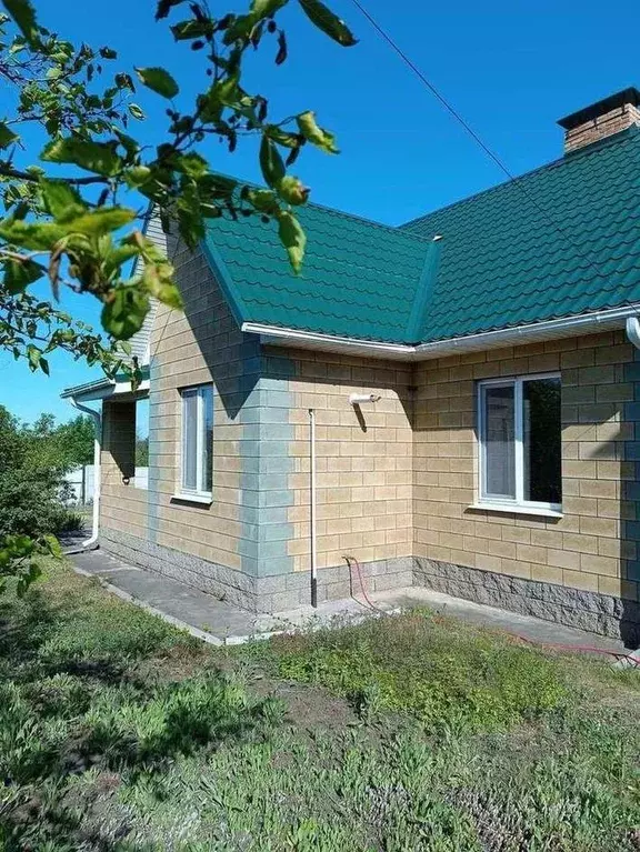 Дом в Белгородская область, Белгород ул. Курбатова (82 м) - Фото 1