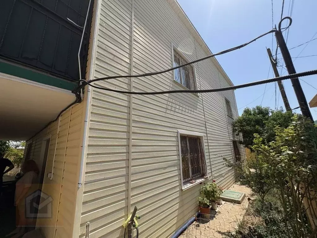 Дом в Крым, Сакский район, Штормовское с/пос, Парус кп 278 (159 м) - Фото 2