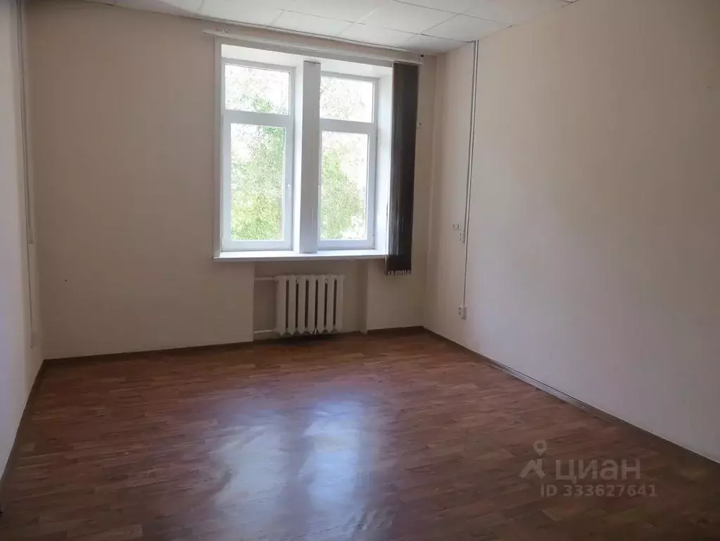Офис в Астраханская область, Астрахань Бахтемирская ул., 5 (44 м) - Фото 1