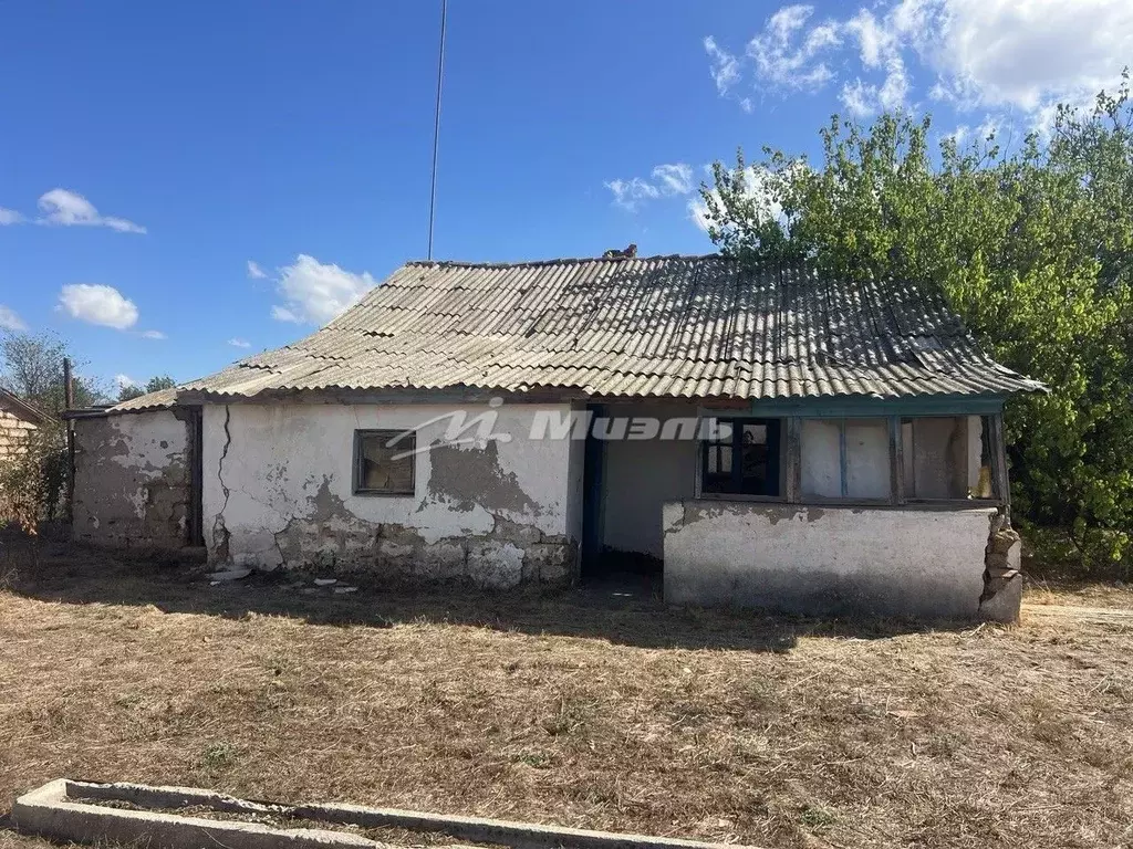 Дом в Крым, Красногвардейский район, Пятихатское с/пос, с. Заречное ... - Фото 2