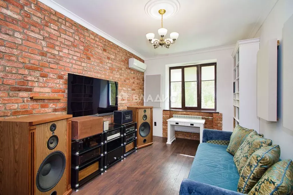 2-к кв. Владимирская область, Владимир ул. Горького, 85 (56.0 м) - Фото 1