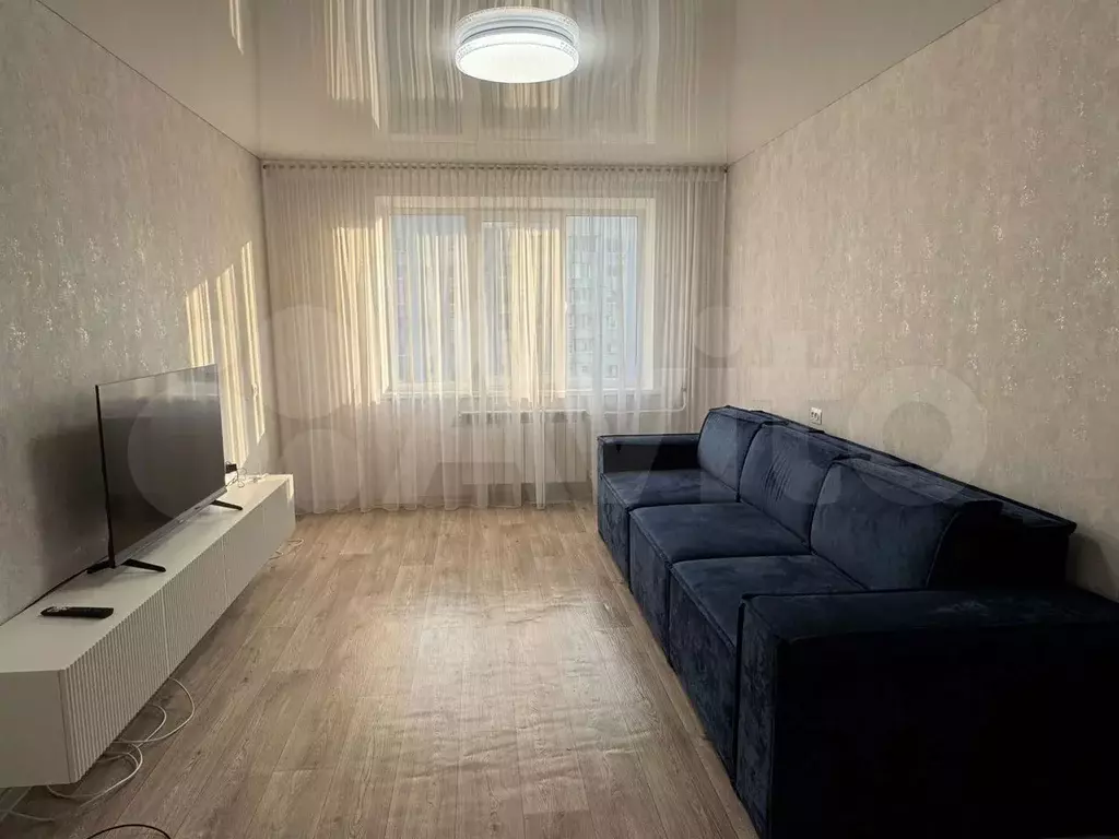 2-к. квартира, 52 м, 4/9 эт. - Фото 1