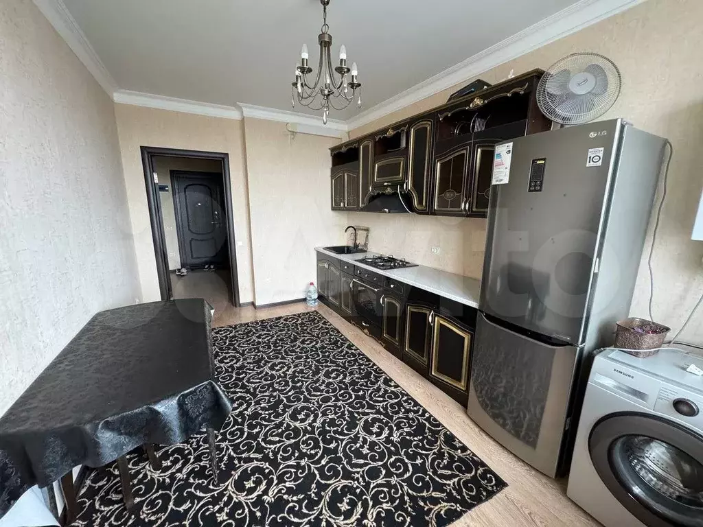 1-к. квартира, 50 м, 8/8 эт. - Фото 0