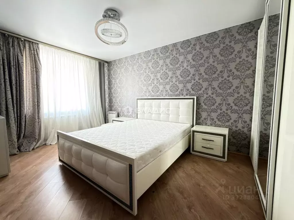 3-к кв. Смоленская область, Смоленск ул. Нормандия-Неман, 7А (85.0 м) - Фото 1