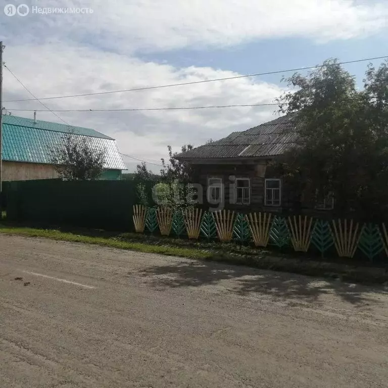 Дом в Свердловская область, Ирбитское муниципальное образование, село ... - Фото 1