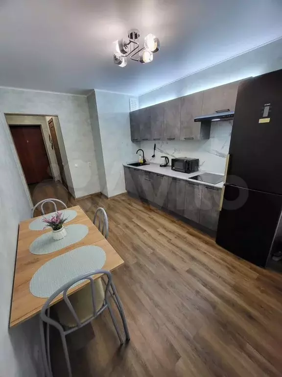 1-к. квартира, 40 м, 3/10 эт. - Фото 1