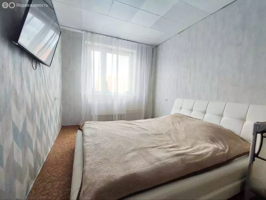 2-комнатная квартира: Калуга, улица Фомушина, 10 (60 м) - Фото 0