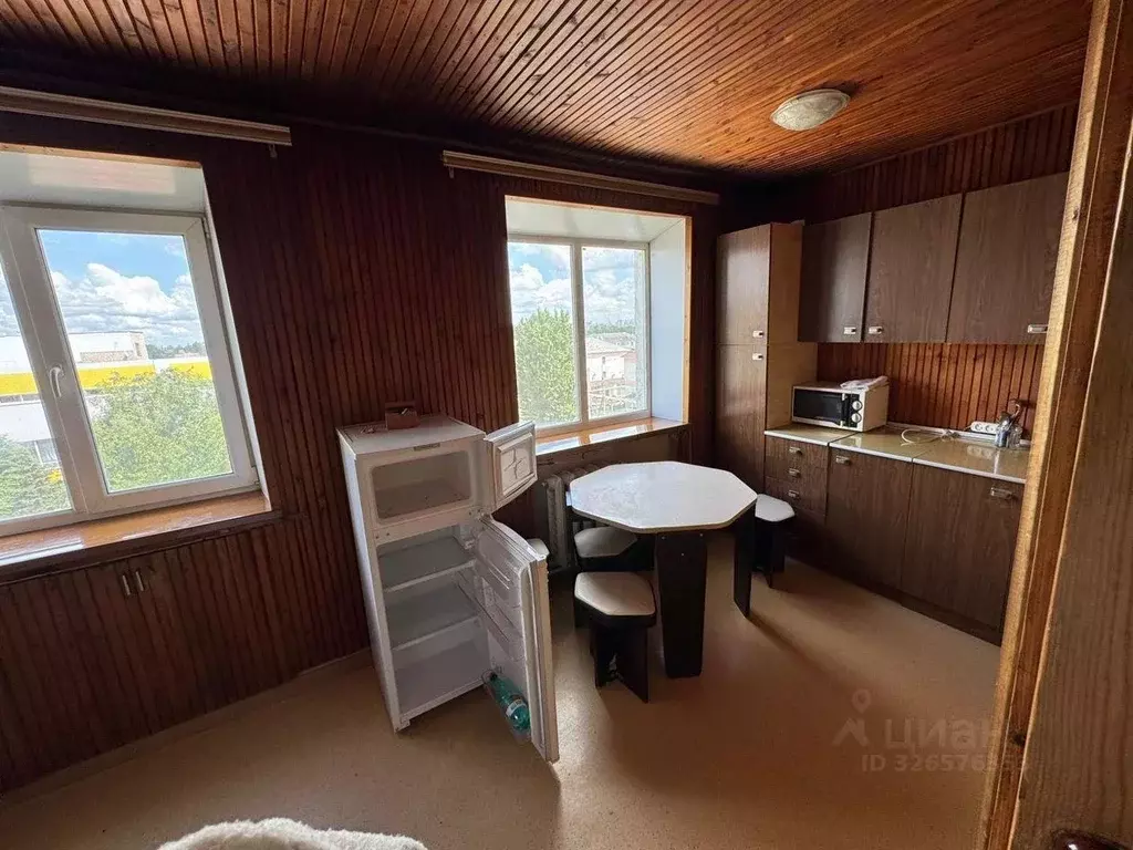 3-к кв. Волгоградская область, Новоаннинский ул. Ленина, 64 (60.6 м) - Фото 1