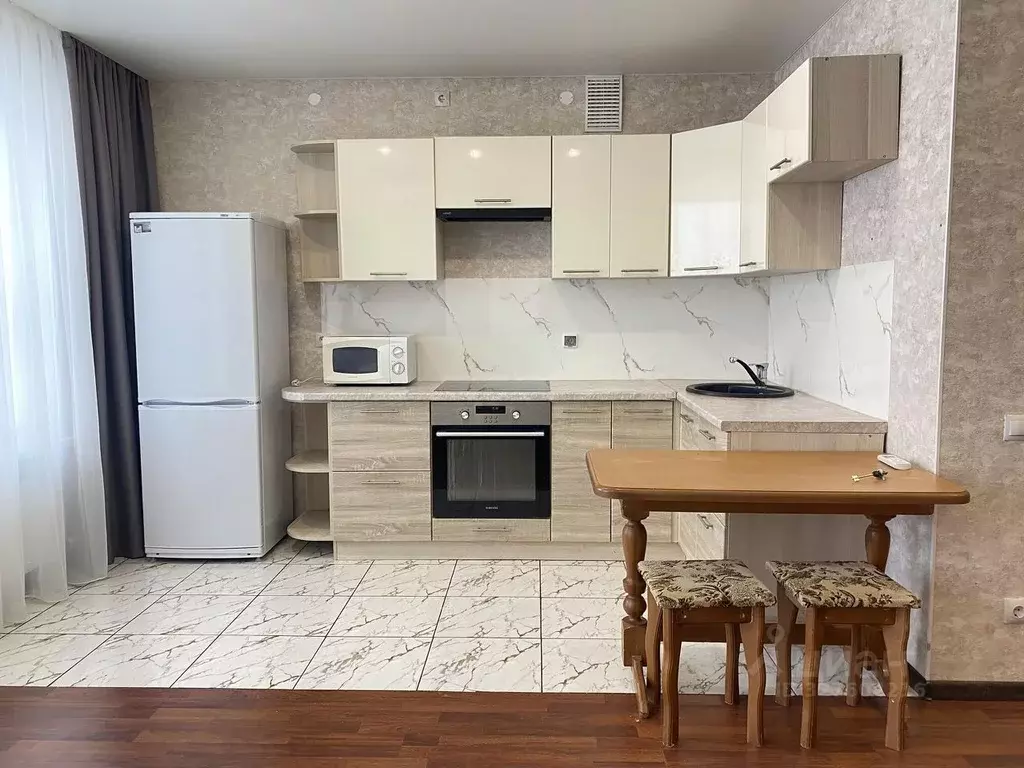 Студия Татарстан, с. Высокая Гора ул. Ирека Миннахметова, 1 (30.0 м) - Фото 1