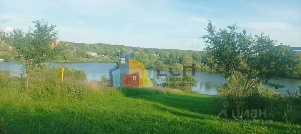 Участок в Тульская область, Алексин городской округ, с. Гурово  (15.0 ... - Фото 0