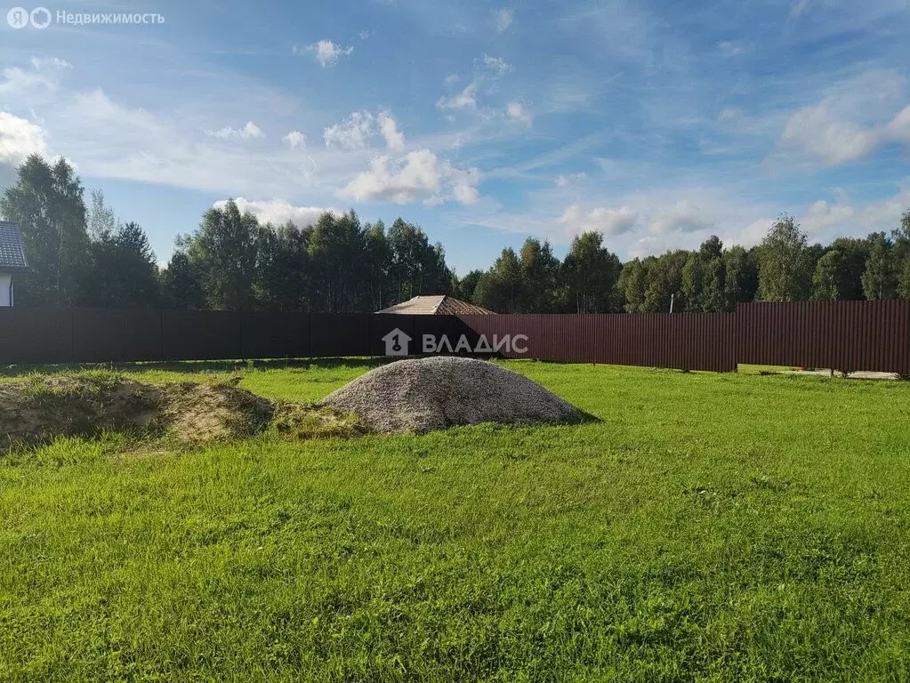 Участок в муниципальное образование Новосельское, село Любец (15 м) - Фото 1