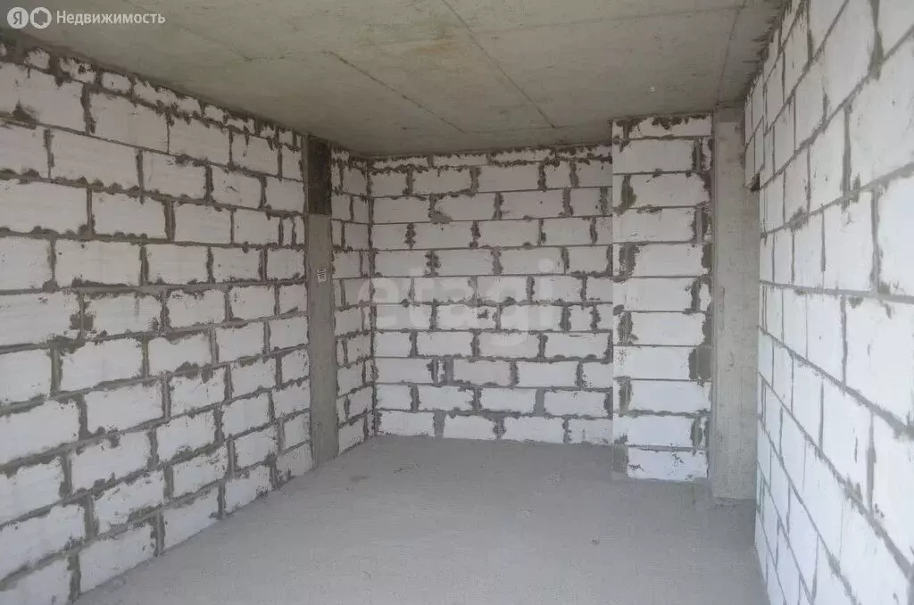 1-комнатная квартира: Батайск, улица Шмидта, 5А (43 м) - Фото 1