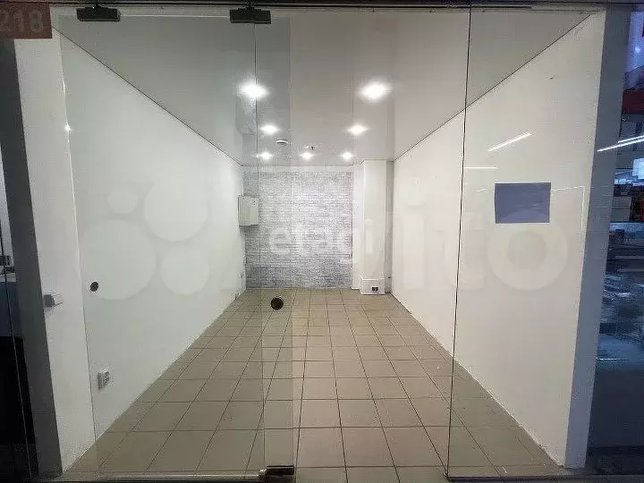 Продам помещение свободного назначения, 12.6 м - Фото 1