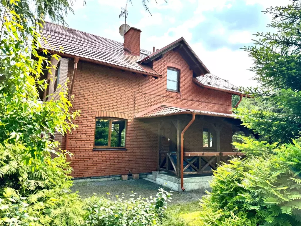 Дом в Московская область, Лобня Красная поляна мкр,  (180 м) - Фото 1