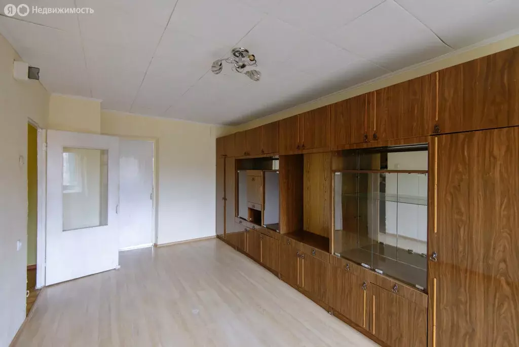 3-комнатная квартира: Ростов-на-Дону, Западный, Коммунистический ... - Фото 1