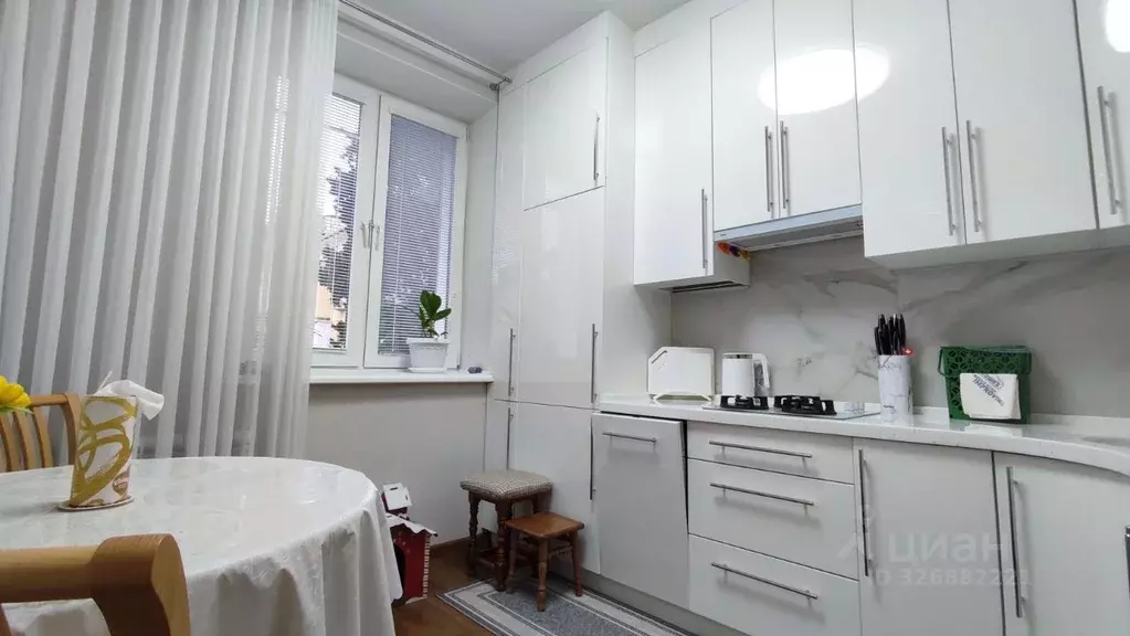 2-к кв. Крым, Ялта ул. Московская, 25 (52.0 м) - Фото 1