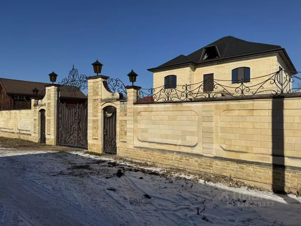 Дом в Московская область, Красногорск городской округ, д. Захарково 28 ... - Фото 1