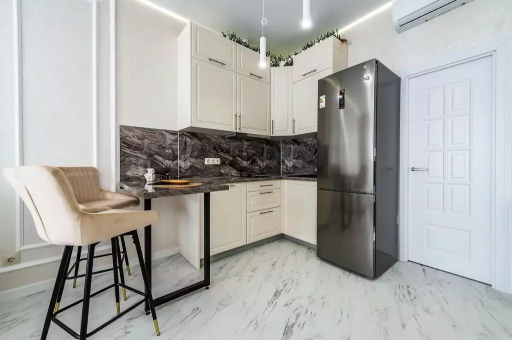 1-к кв. Санкт-Петербург ул. Челюскина, 10 (44.0 м) - Фото 0