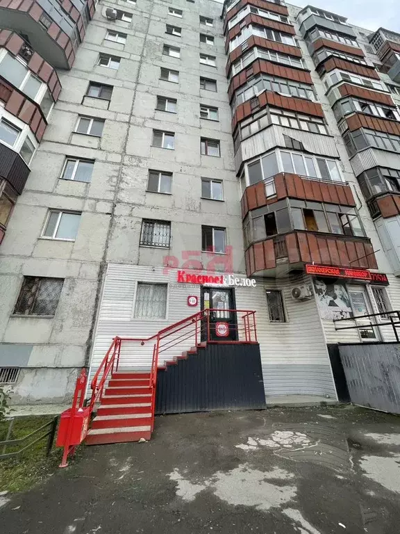 Продажа торгового помещения с кб - Фото 1