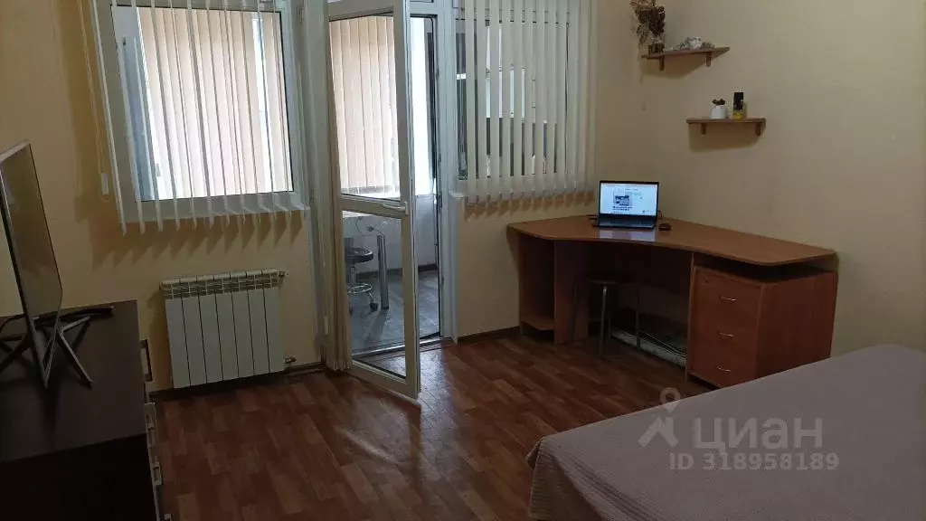 1-к кв. Краснодарский край, Сочи ул. Макаренко, 8/10 (30.0 м) - Фото 0