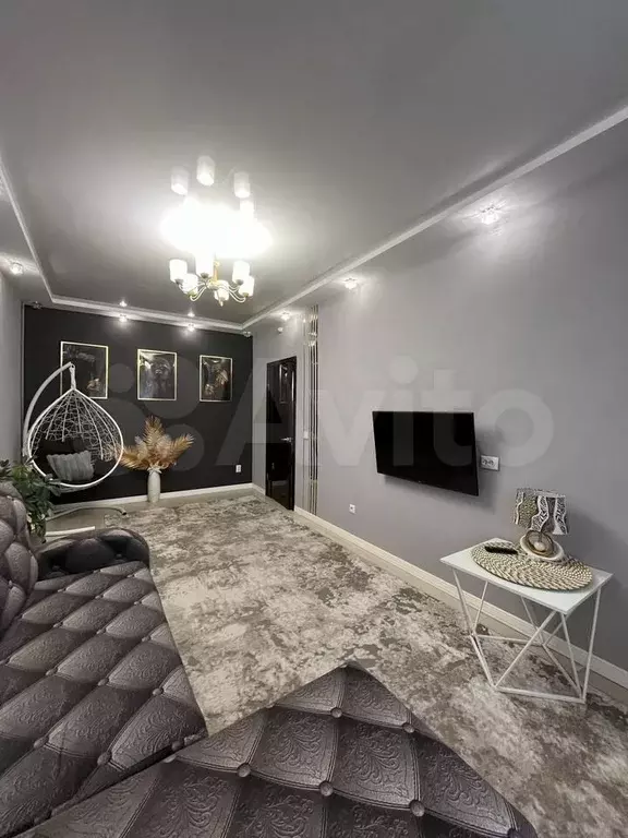 2-к. квартира, 67 м, 2/5 эт. - Фото 0