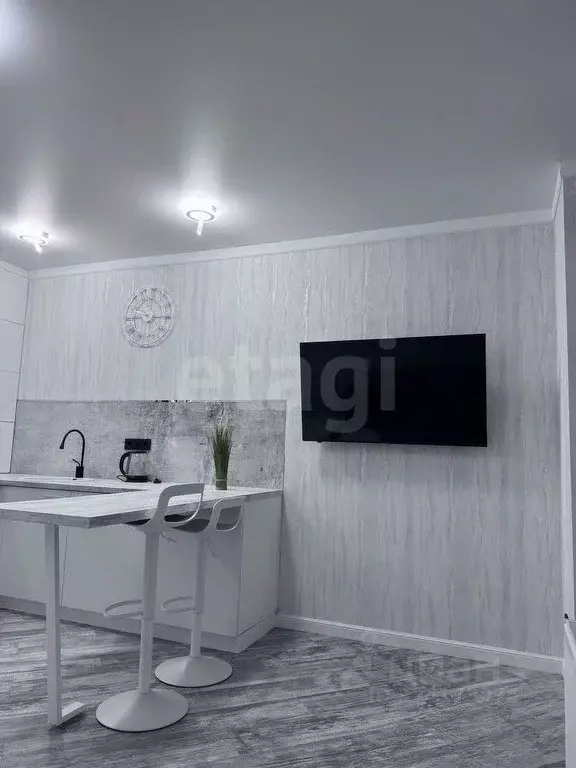 Студия Ростовская область, Ростов-на-Дону просп. Сиверса, 30 (32.6 м) - Фото 1