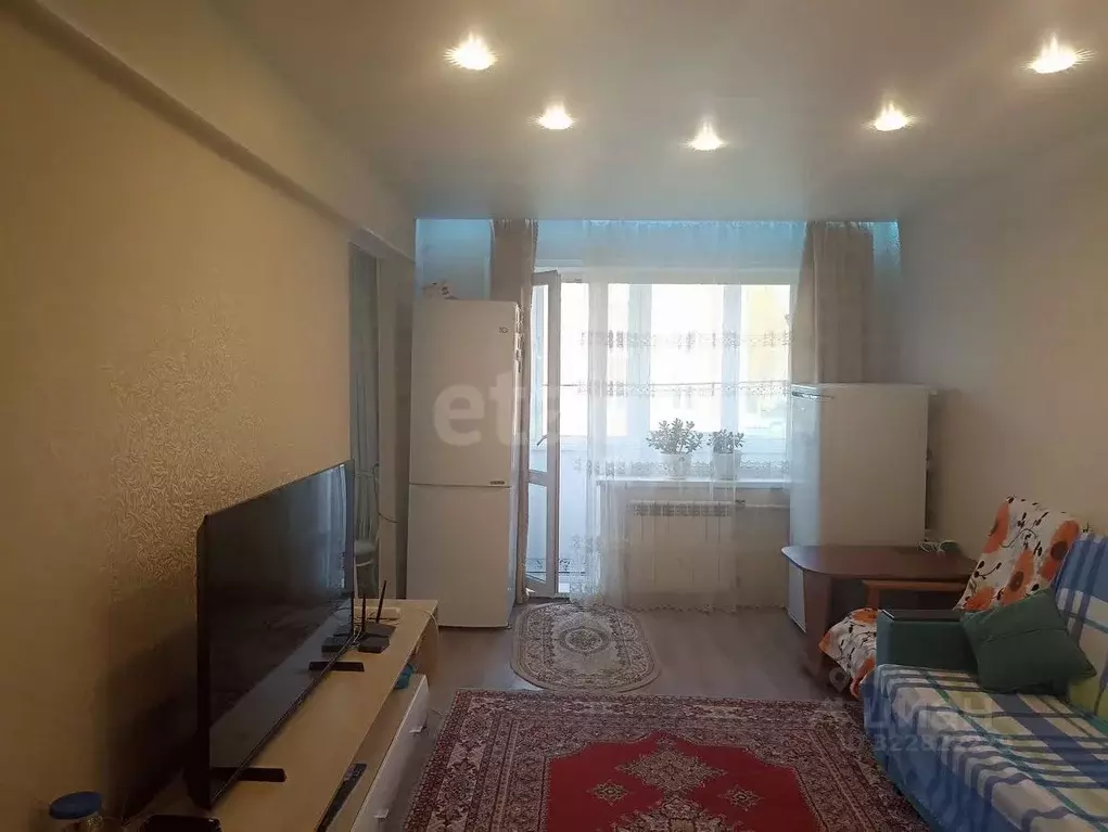 2-к кв. Кемеровская область, Юрга ул. Максименко, 11 (44.5 м) - Фото 1