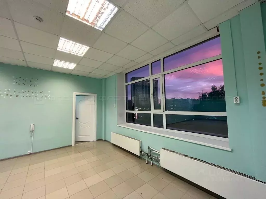 Офис в Татарстан, Казань ул. Комиссара Габишева, 2 (78 м) - Фото 1