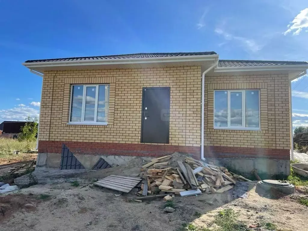 Дом в Татарстан, Высокогорский район, Чернышевское с/пос, д. Шушары ... - Фото 1