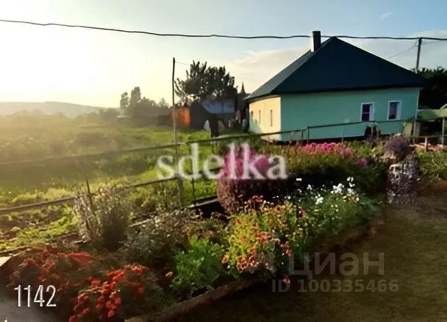 Дом в Кемеровская область, Прокопьевск пер. Переходный, 92 (50 м) - Фото 0