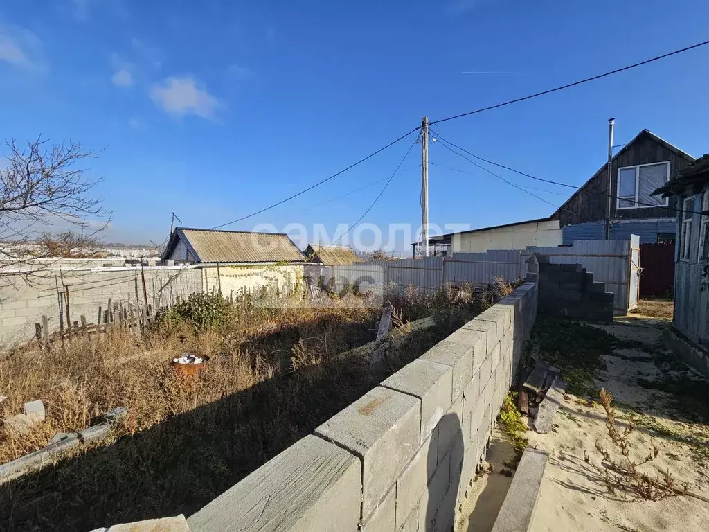 Дом в Волгоградская область, Волгоград ул. Джамбула Джабаева, 44/353 ... - Фото 1