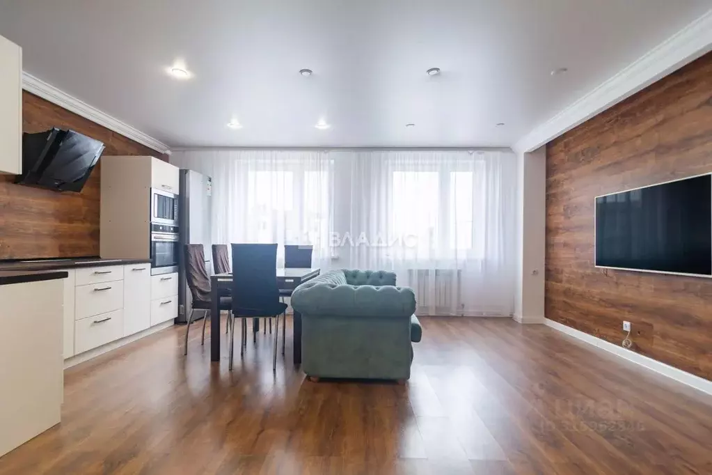 3-к кв. Карелия, Петрозаводск ул. Чистая, 13 (72.0 м) - Фото 1