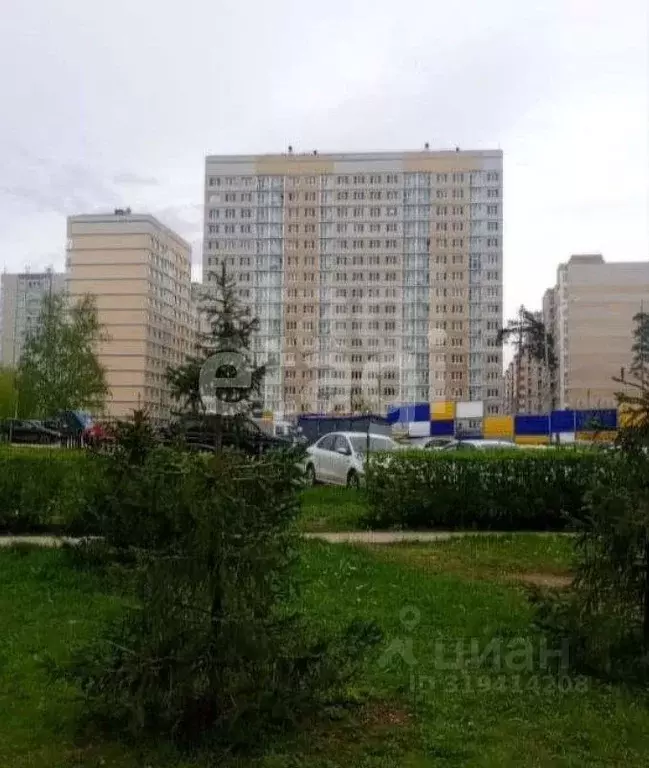 3-к кв. Пермский край, Пермь Переселенческая ул., 100 (81.3 м) - Фото 1