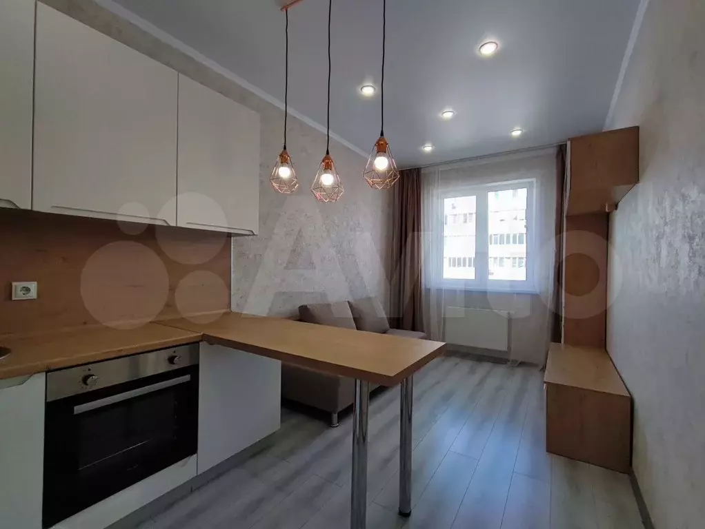 1-к. квартира, 40 м, 14/17 эт. - Фото 1