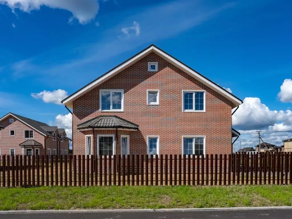Таунхаус в Ленинградская область, Всеволожский район, Агалатовское ... - Фото 2