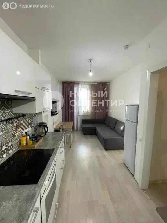 1-комнатная квартира: Екатеринбург, улица Евгения Савкова, 8 (36.3 м) - Фото 1