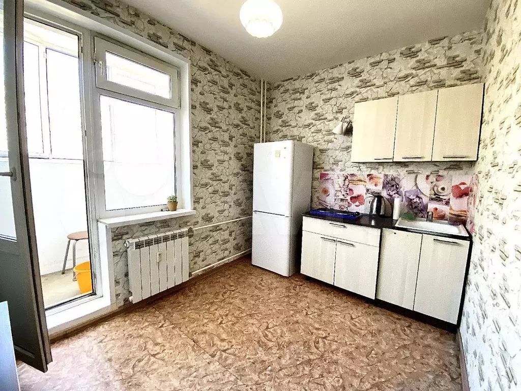 1-к. квартира, 30 м, 6/10 эт. - Фото 0