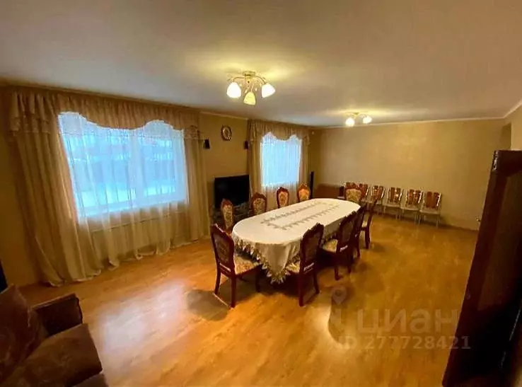 Дом в Новосибирская область, Бердск ул. Дзержинского, 22 (300 м) - Фото 1