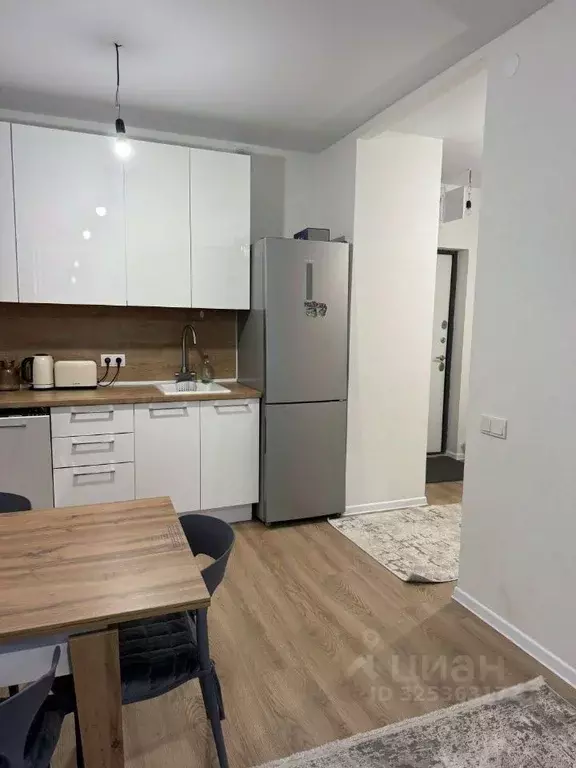 3-к кв. Московская область, Люберцы городской округ, Мирный пгт ул. ... - Фото 2